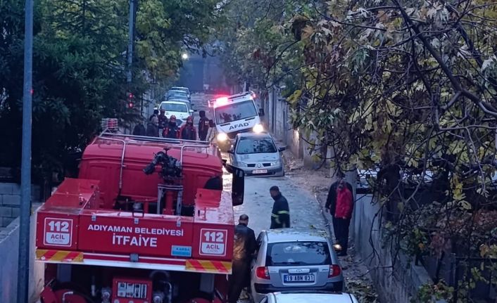 Mahsur kalan AFAD’ı itfaiye ekipleri kurtardı