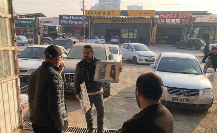 Malatya’da polisten uyuşturucuya karşı bilgilendirme çalışmaları