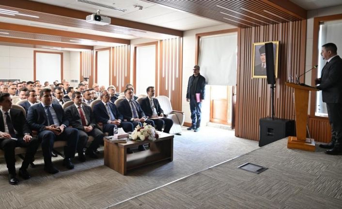 Malatya’da "Yönetimde Beden Dili ve Etkili İletişim" semineri düzenlendi