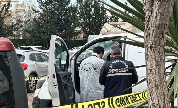 Maltepe’de kargo çalışanı araç içerisinde ölü bulundu