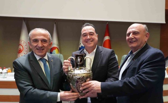 Manisa TSO Başkan Dutlulu’yu ağırladı