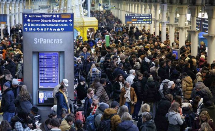 Manş Tüneli’nde elektrik arızası: Londra ile Avrupa arasındaki tren seferleri iptal