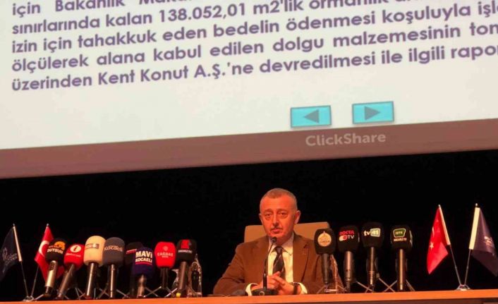 Mecliste gerginlik sürerken CHP’li meclis üyesinin attığı mesaj ortaya çıktı