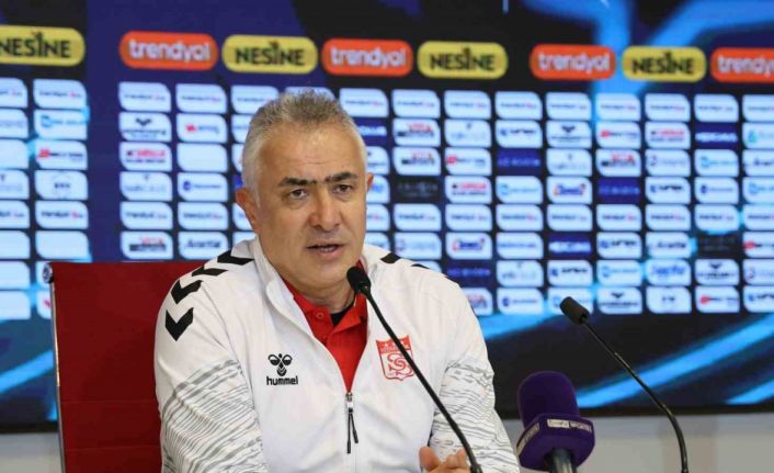 Mehmet Altıparmak: "Sivasspor’u geldiği yere, Süper Lig’e çıkartmak istiyoruz