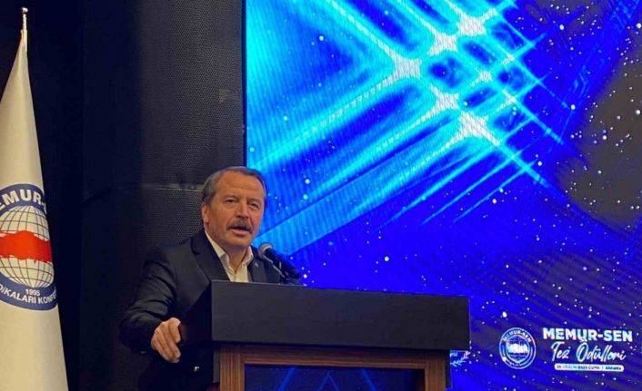 Memur-Sen’den memurların sorunlarına dikkat çekilmesi amacıyla 5. Tez Ödül Töreni