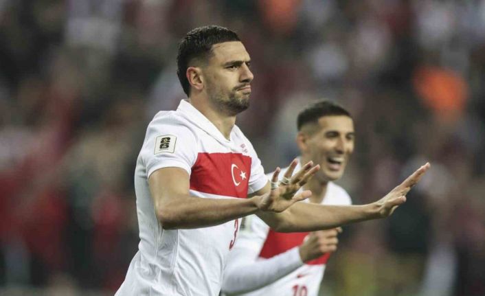 Merih Demiral, Al Ahli ile sözleşme yeniledi