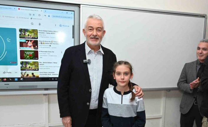 Minik başkanın sınıftaki seçim sözü yerine getirildi