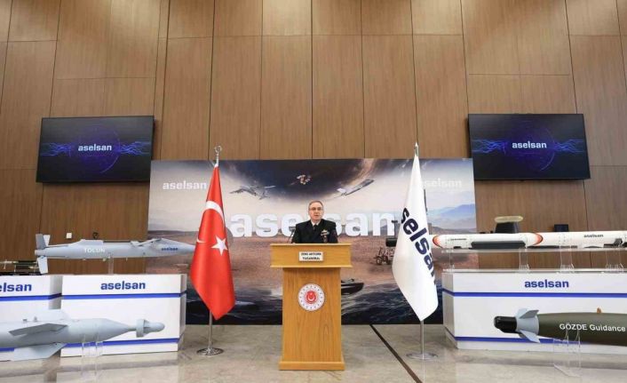 MSB: "Suriye’de mücadele; istikrarlı ve müreffeh bir Suriye isteyenlerle istikrarsız, bölünmüş, güçsüz bir Suriye’den yana olanlar arasındadır"