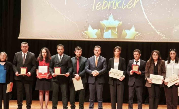 Muğla eğitim camiası ödül töreninde buluştu