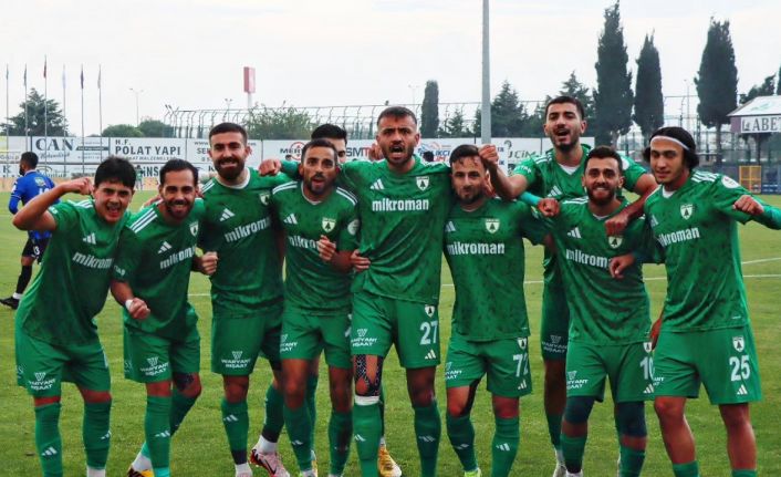 Muğlaspor deplasmanda zirveyi kaptı