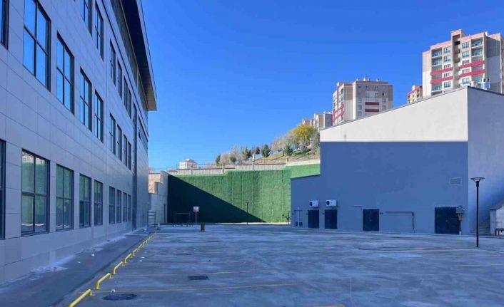 Niğde Ağız ve Diş Hastanesi açılış için gün sayıyor