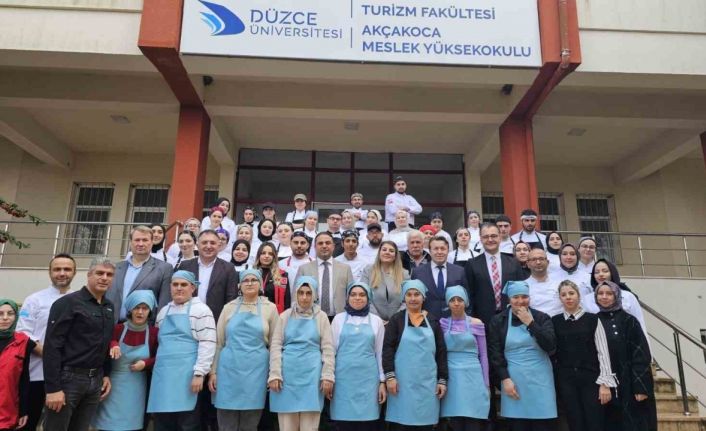 Özel yürekler engelsiz pizza atölyesinde
