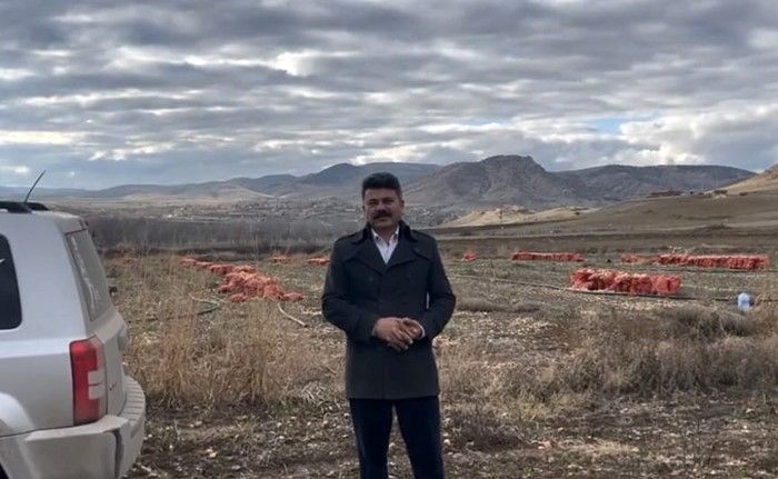 Patatesleri sokağa döken CHP’li başkan bu kez kamu kurumuna hakaret etti