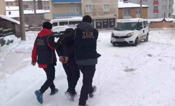 Polisten DEAŞ operasyonu