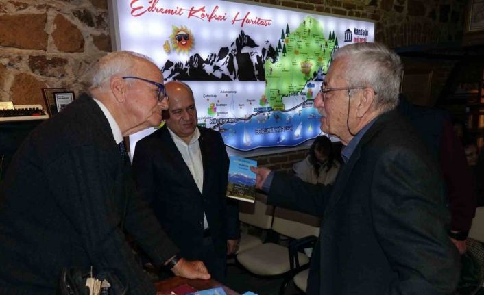 Prof. Dr. Kenan Mortan’ın "100 Soruda Kazdağları ve Etekleri Kılavuzu" kitabı tanıtıldı