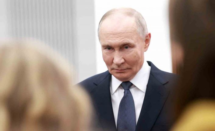 Putin: "Donbass ve Novorossiya’yı ya zorla özgürleştireceğiz ya da Ukrayna bu bölgeleri terk edecek"