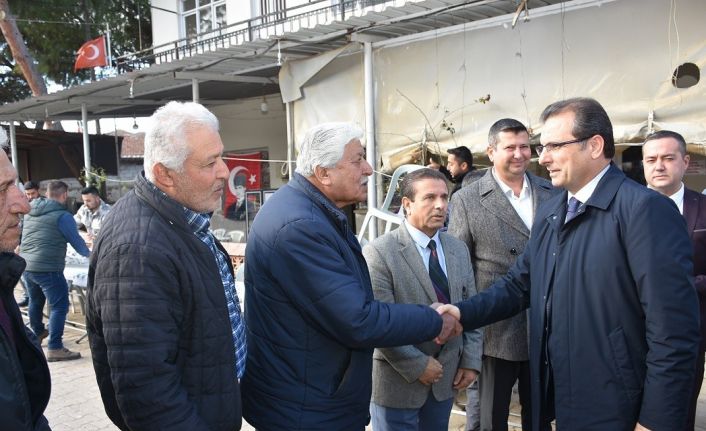 Salihli Kaymakamı Güldoğan, üç mahallede sorunları yerinde dinledi