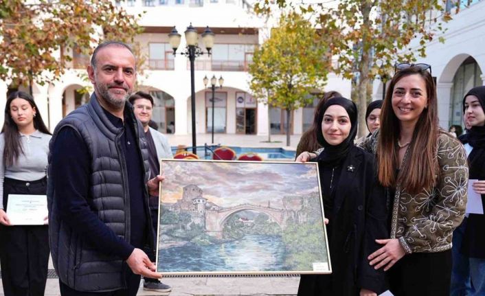 Sancaktepe’de genç yeteneklerin eserleri görücüye çıktı