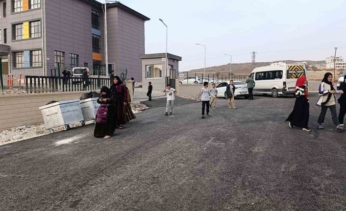 Şanlıurfa’da gıda zehirlenmesi şüphesiyle 25 öğrenci hastanelik oldu
