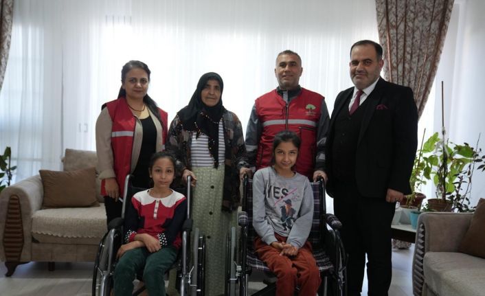 Şehitkamil’den özel ihtiyaçlı bireylere tekerlekli sandalye