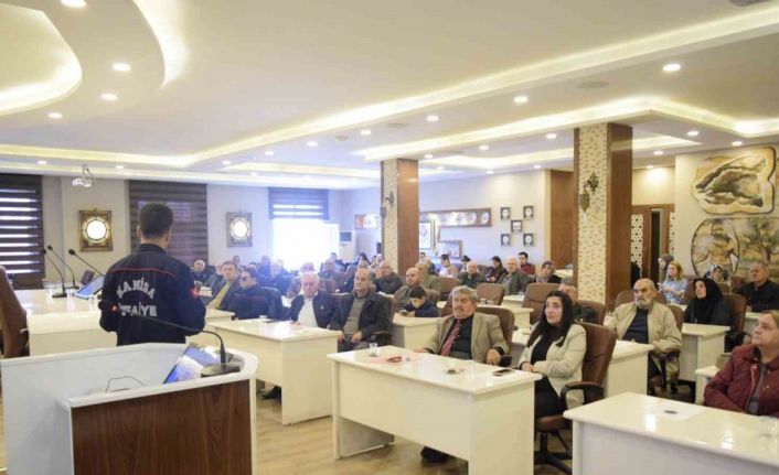 Şehzadeler’de şehit yakınları ve gazilere afet farkındalık eğitimi