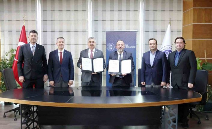 Siber güvenlik eğitimi protokolü imzalandı