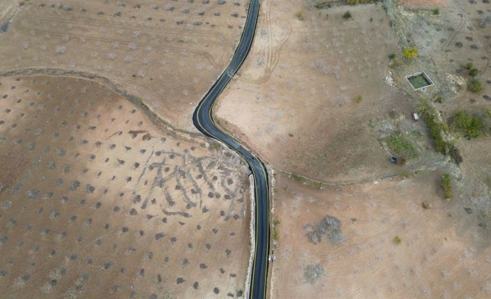 Siirt Valisi Kızılkaya bir asırda yapılan asfalt yolu bir yılda ikiye katladı