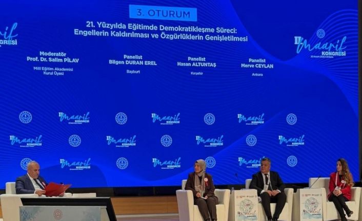 Sınıf öğretmeni Erel II. Maarif Kongresi’nde sunum yaptı