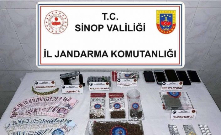 Sinop’ta jandarmadan uyuşturucu tacirlerine darbe