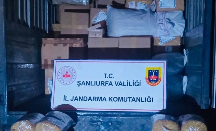 Siverek’te 3 tonun üzerinde kıyılmış tütün ele geçirildi