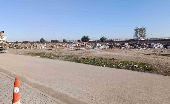 Sokak ortasında vahşice öldürüldü: 19 yaşındaki genç defalarca bıçaklandı