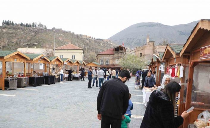 Talas’ta bu pazar ‘Maharetli Eller’ günü