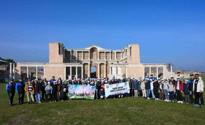 ‘Tarihi Kentin Umutlu Çocukları’ Kula-Salihli UNESCO Jeoparkı’nda buluştu