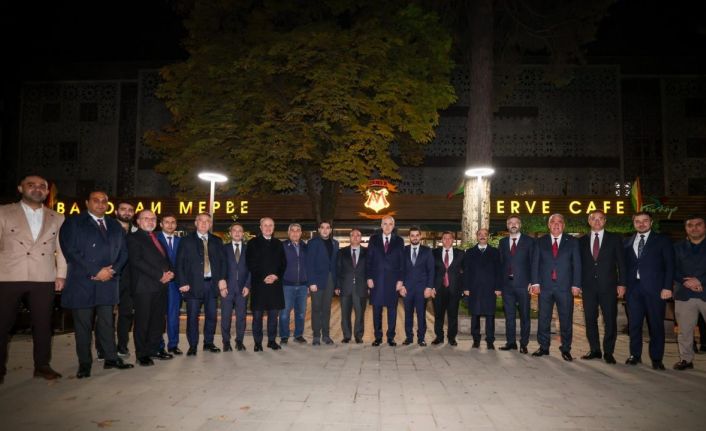 TBMM Başkanı Kurtulmuş, Tacikistan’da Türk iş adamlarıyla buluştu