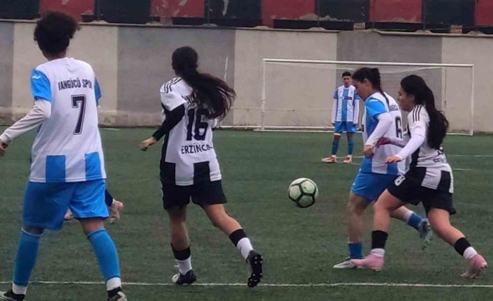 TFF Kadınlar 2. Lig: Vangücü SK: 8 - Erzincan Gençler Gücüspor: 0