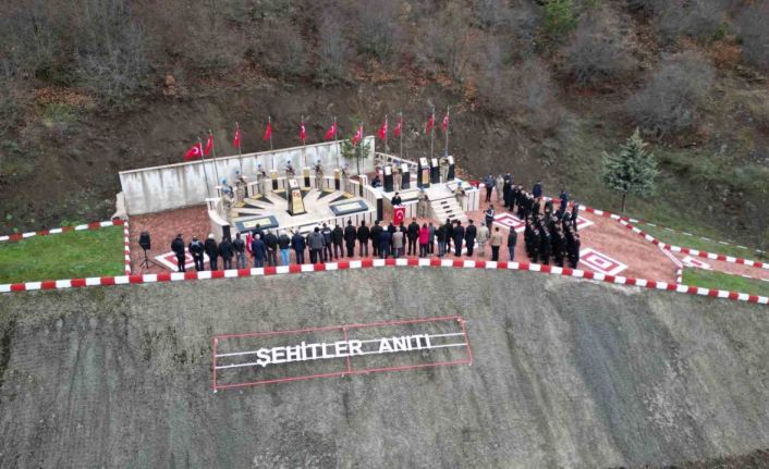 Tokat’ta 16 yıl önceki terör saldırısında şehit olan 7 asker anıldı