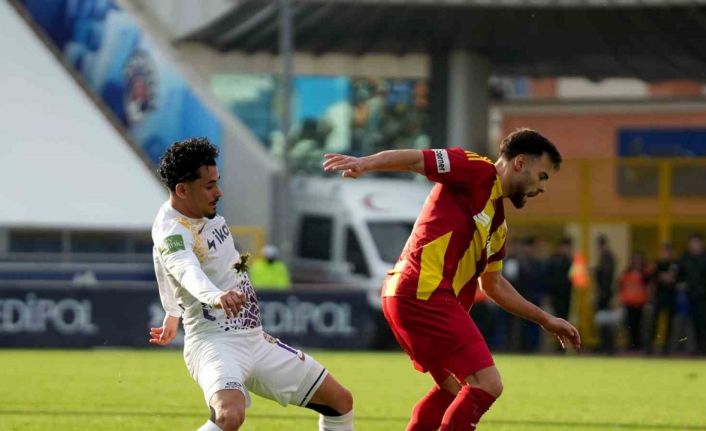 Trendyol Süper Lig: Eyüpspor: 0 - Kayserispor:0 (İlk yarı)