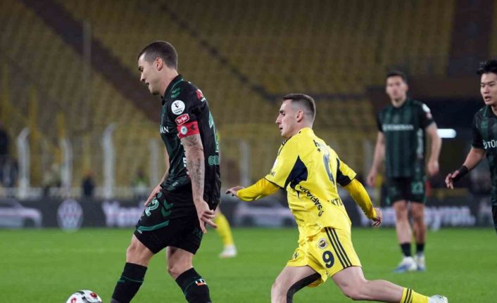 Trendyol Süper Lig: Fenerbahçe: 0 - Konyaspor: 0 (Maç devam ediyor)