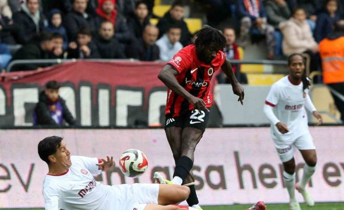 Trendyol Süper Lig: Gençlerbirliği: 3 - Fatih Karagümrük: 0 (Maç sonucu)