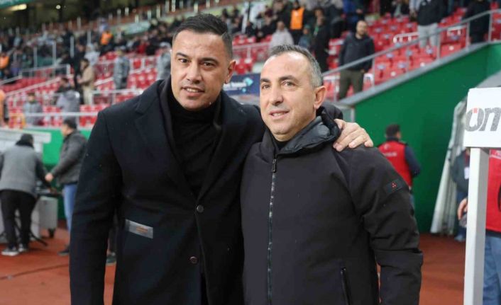 Trendyol Süper Lig: Konyaspor: 0 - Çaykur Rizespor: 1 (İlk yarı)