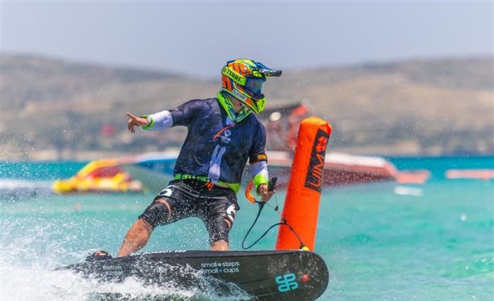 Türkiye Motosurf milli sporcuları, dikkat çekici bir başarı grafiği yakaladı