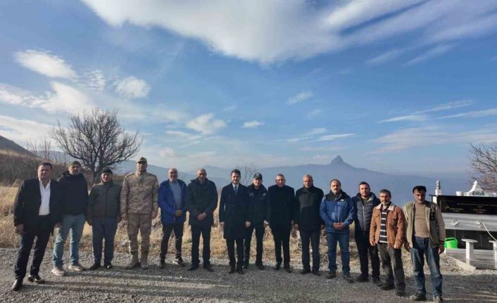 Tuzluca Kaymakamı Abdüllatif Yılmaz Hadımlı köyünde vatandaşlarla buluştu