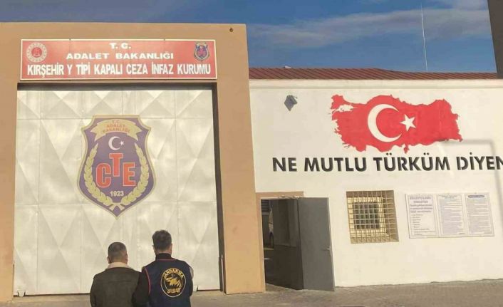 Uyuşturucu suçundan aranan şahıs yakalandı