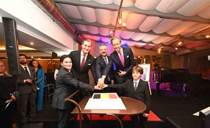 Vali Aksoy: "Yeni konsolosluğun açılmasıyla Eskişehir, 12 fahri konsolosluğa sahip oldu"