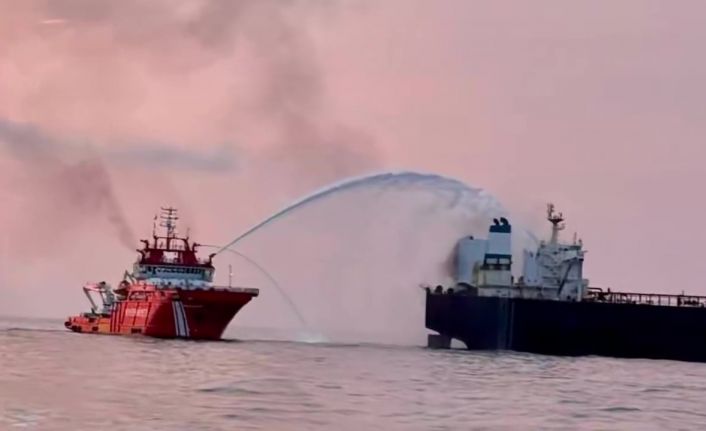 Vali Aktaş (Kefken açıklarında vurulan tanker): "Uluslararası ölçekte başarılı bir operasyon gerçekleşti"