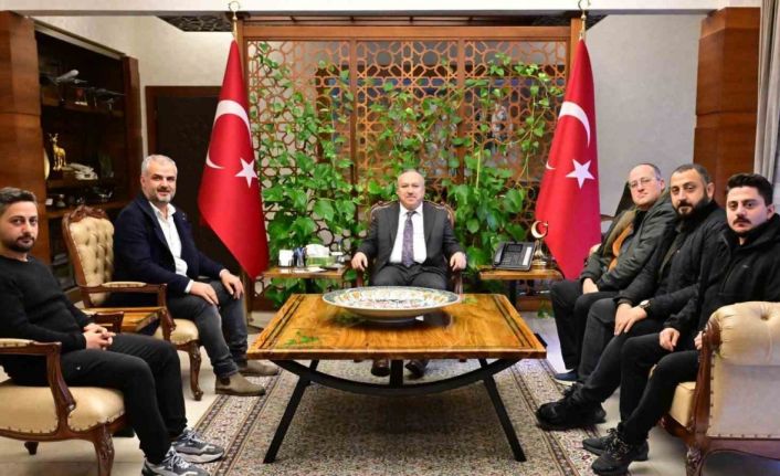 Vali Ali Fidan Düzceli gazetecileri ağırladı