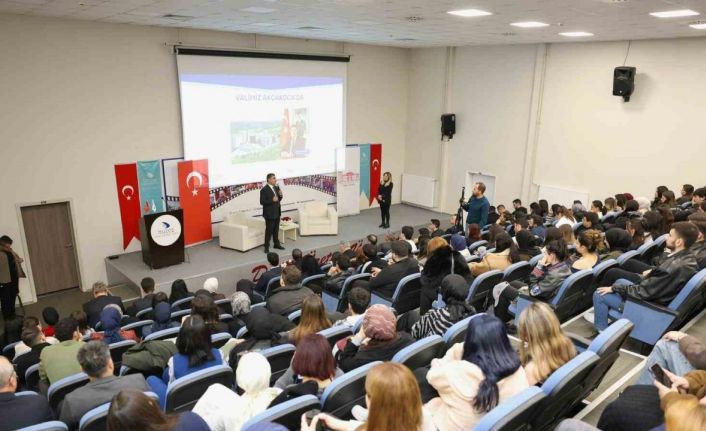 Vali Aslan’dan gençlere ilham veren söyleşi