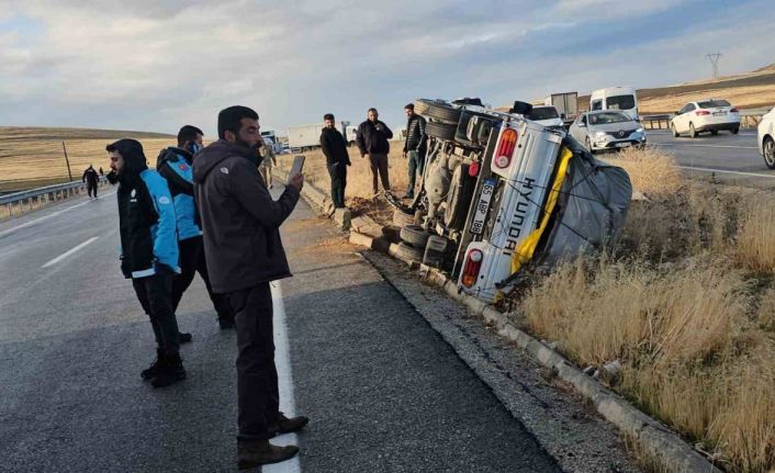 Van’da 6 araç birbirine girdi: 3 kişi yaralandı