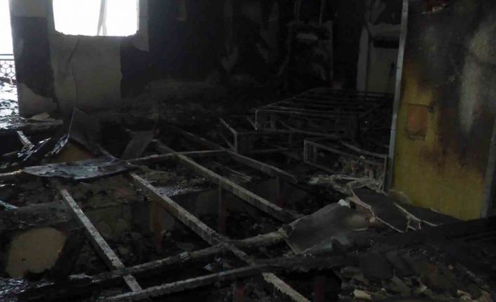 Van’da otel restoranındaki yangının boyutu gün ağarınca ortaya çıktı