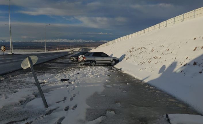 Van’da zincirleme kaza: 5 yaralı